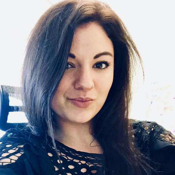 Meet your Posher, Callie - Picture 1 of 1